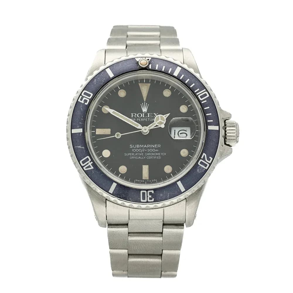 Rolex Submariner stainless steel bracelet black dial